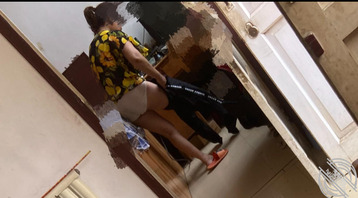 偷拍妈妈，想干她有没有帮忙出出主意怎么才能干她！0