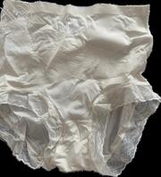 给大家看看50多岁的熟女妈妈穿什么内衣吧0