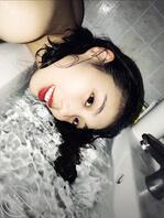 新人幼师少妇求羞辱射屏0