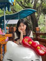 反差乖乖女母猪苏婉芬户外露出求操求羞辱2