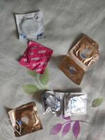 翻到了妈妈的避孕套