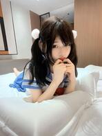 甘肃19岁高中辍学甜妹 被大哥随时调教露出 已经成为玩物毫无尊严1