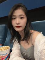 大脸盘子骚逼求操2
