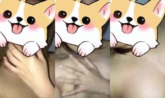 某高校母狗深夜发情