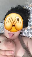 宁夏银川西夏区骚逼淫贱人妻，喜欢好看的大鸡吧，想体验被多人塞满的感觉！