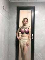 丝袜母狗自拍1