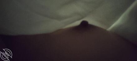 第一次发贴，偷拍我的老婆2