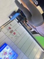 真想把大鸡鸡在她这丰满的大屁屁上摩擦、打胶