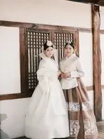 松原职业技术学院 王若冰 卖逼兼职私密视频曝光 金主无套激情爆操内射满穴 1