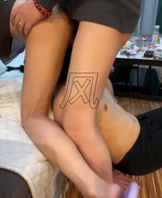 绿奴伺候男女主口舌伺候