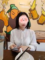 女大学生的白衬衫是真的透0