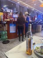 家有肥臀妻，骚不骚你们说？0