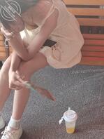 嫩得出水，胸还大2