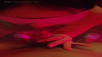 妈妈的口交侍奉