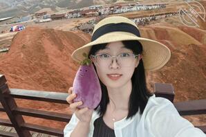 身材面容姣好的小反差一枚