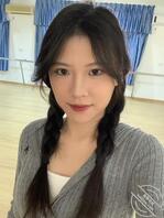 分享自己的肉便器骚母狗女同学兰嘉欣，求大佬射屏脱衣0