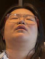 臭母狗真想草死你，看见你这骚样子我就把持不住了，海友们觉得这母狗怎么样2