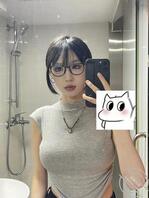 我叫张国锋，罩杯D。在试婚纱准备结婚，老公总是用好久没洗的jb干我怎么办2