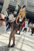 【看图写话】请大家根据图片进行看图写话。