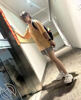 偷拍公司老板女儿大长腿2