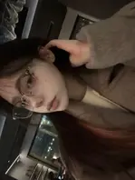 小小绘 粉嫩美乳大长腿 一线天白虎嫩穴一览无遗 诱惑感爆表 被金主爸爸按在床上爆操嫩穴 【第二部分】 1