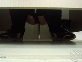 厕拍眼镜小萝莉2