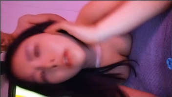 一脸享受的骚货真是骚死了