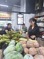 街拍美女看看有没有你喜欢的0