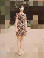 48分享出卖母亲身体 保守的母亲有些猜疑我了0