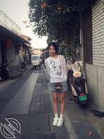 骚狗竺璇过生日了，看垃圾的眼神真骚1