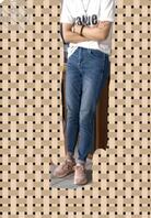 日常偷拍骚货人妻与离异少妇