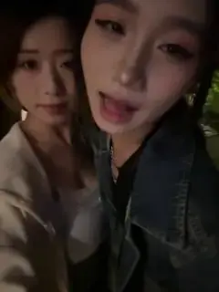 极品姐妹花 带妹妹下海直播在线教口活、练习做爱，有这样的好集美何愁没有鸡巴吃~