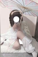 想给第一次交出去 有人嘛，一米五爱穿裙子跟cos1