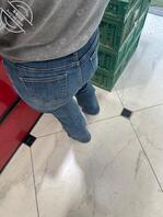 对紧身牛仔裤的少妇毫无抵抗力