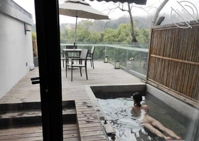 奢侈一把，和老情人去深山别墅两天一夜没羞没臊的约0