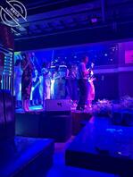 【原创偷拍】:在成都酒吧约了一个丰满少妇,去她家里把她给操了
0