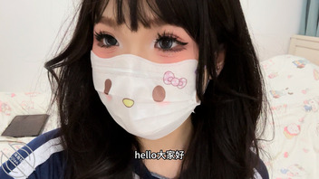 【雪糕原创16】哥哥在打飞机,我跑到哥哥房间门口自慰被发现0