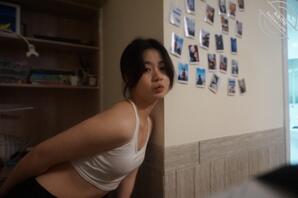 【分享小女友】超绝可爱自拍露奶2