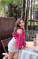 分享风韵犹存的老妈。 1