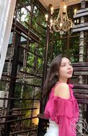 分享风韵犹存的老妈。 2