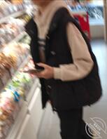 《原创真实经历2》也是听取海友意见给小堂妹爆金币，带她去买好吃的0