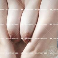 老丈人和小舅子都想偷看老婆0