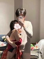 谁懂啊！他边和我做的时候又边给我朋友发视频，谁有这么坑姐的弟的？