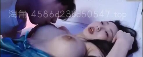 淫贱的骚妻就要两根鸡巴一起操她（转）