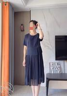 自从不小心看到丈母娘洗澡后,丈母娘跟我感觉逐渐疏远了2