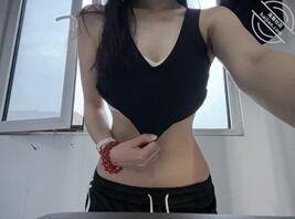 学姐脱衣去衣大奶诱惑合集（一）1