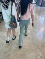 紧身牛仔裤骚货女大1