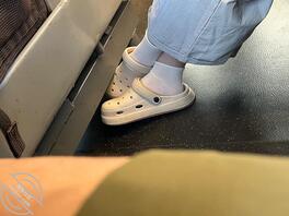 地铁上，动车上偷拍