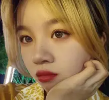 武汉某房地产公司设计师朱茹珺 极品甜妹被渣男曝光床照私拍0