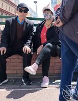 这俩老逼今天聊了一下2